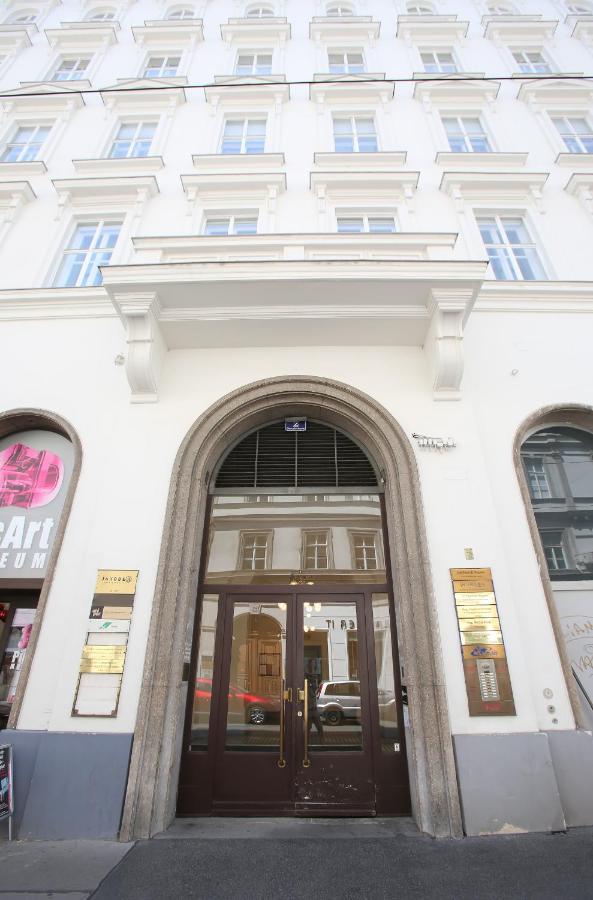 Apartments Vienna Opera Exterior foto